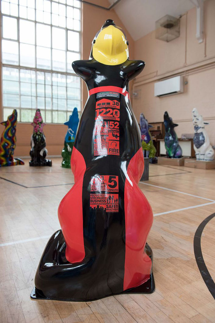 Flame by Mark Lavendar & David Miller - back profile